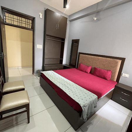 Bld Restaurant And Home Stay Dehradun Eksteriør bilde